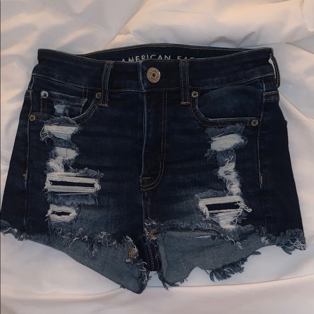 American Eagle ripped shorts 00